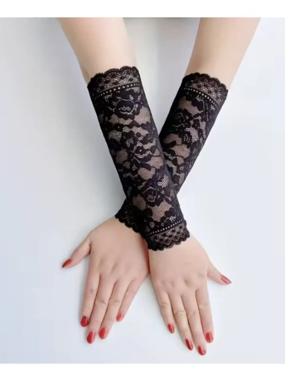Black Lace Fingerless Gloves Sheer Floral Mesh Elegant Wrist Gloves Gothic NWOT